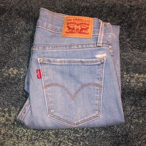 Levi’s 710 Super Skinny